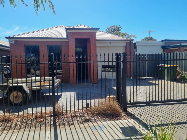 Share house Largs North, Adelaide 200pw, 3 bedroom house
