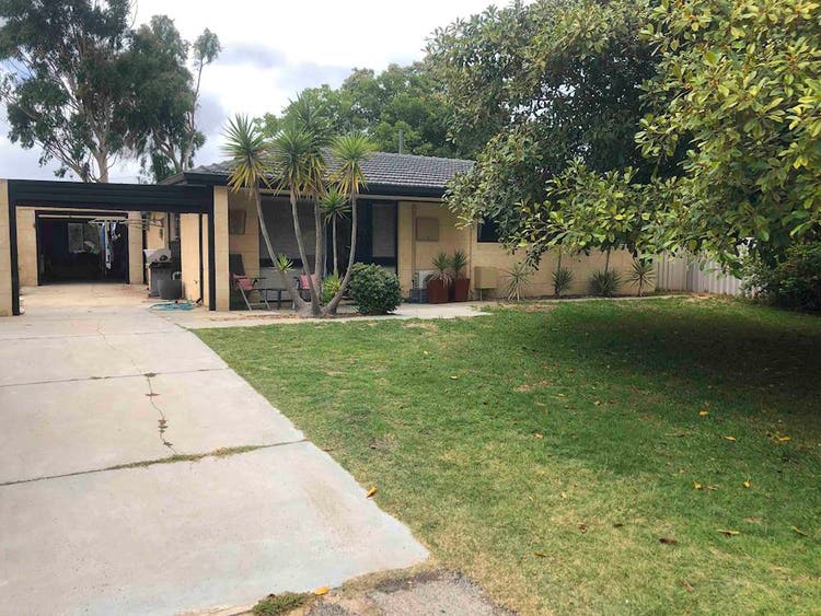 Share house Craigie, Perth 125pw, 3 bedroom house FlatmateFinders