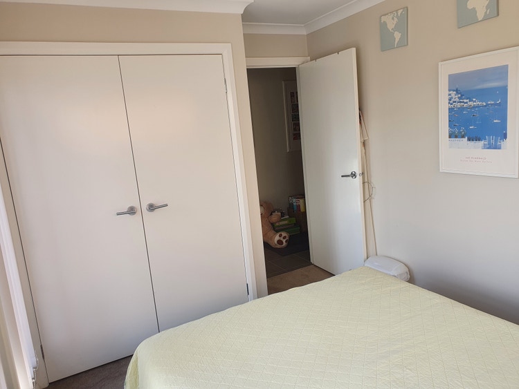 Share house Deer Park, Melbourne 225pw, 2 bedroom house