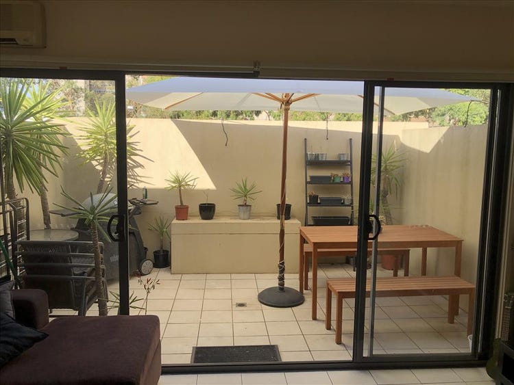 One bedroom apartment Fitzroy, Melbourne 425pw, 1 bedder/studio