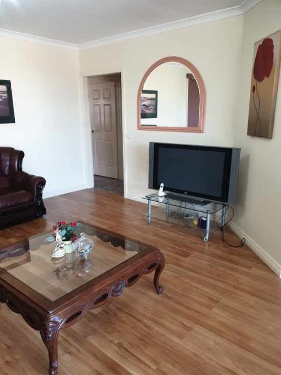 Share house Taylors Lakes, Melbourne 155pw, 3 bedroom house