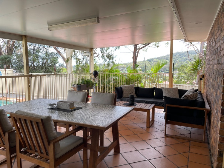 Share house Parkwood, Gold Coast 300pw, 4+ bedroom house