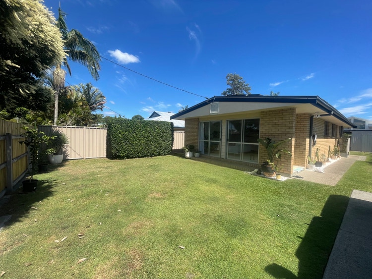 Share house Palm Beach, Gold Coast 400pw, 2 bedroom house