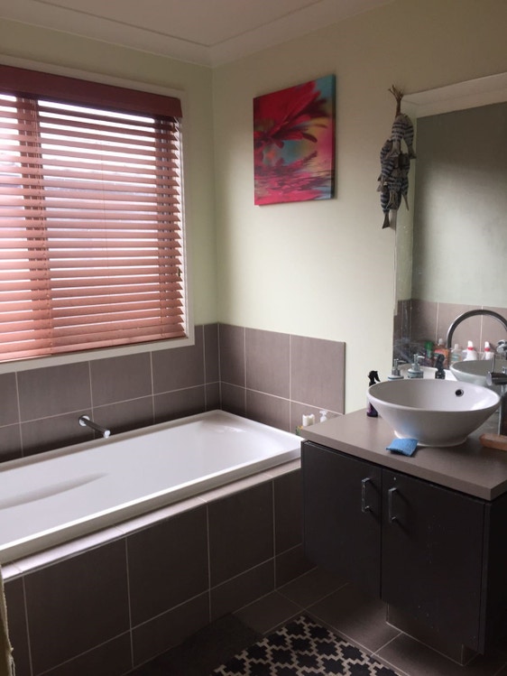 Share house Point Cook, Melbourne 125pw, 4+ bedroom house