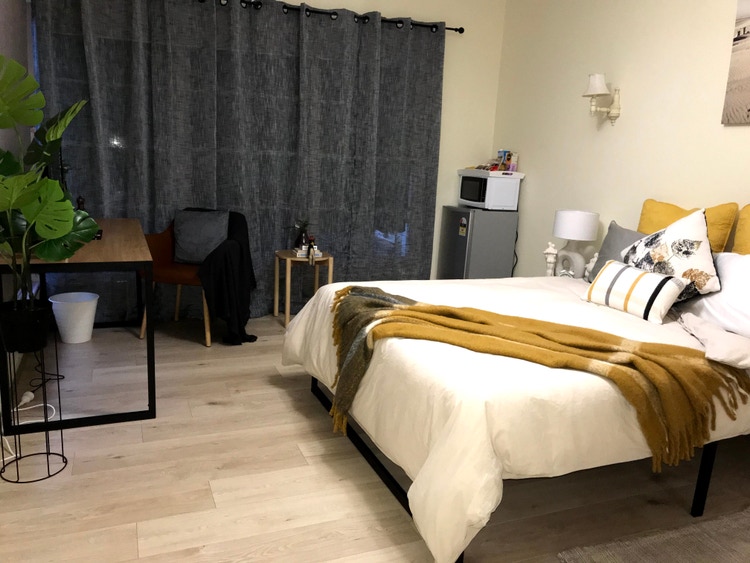 Share house Box Hill South, Melbourne 200pw, 4+ bedroom house