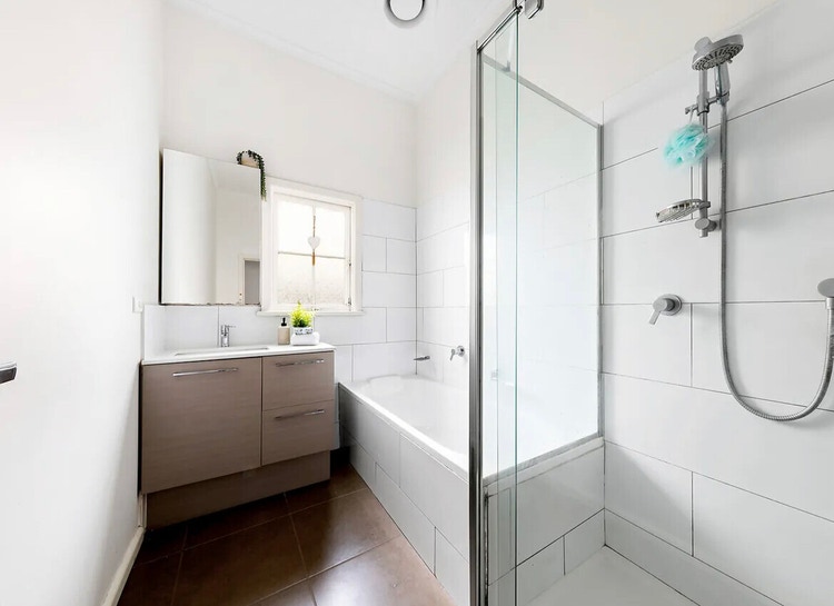 Share house Brunswick West, Melbourne 275pw, 3 bedroom house