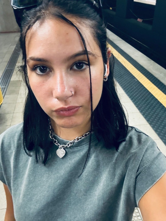 Camilla, Female (str), 18 to 24 yrs Looking in Sydney Inner West