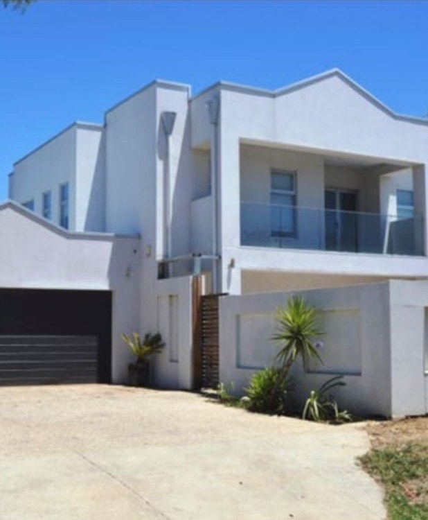 Share house West Lakes, Adelaide 195pw, 4+ bedroom house