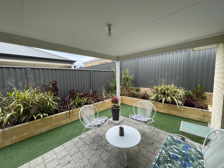 Share house Jindalee, Perth 200pw, 3 bedroom house FlatmateFinders