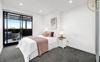 Spacious bright room