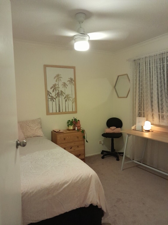 Share house Labrador, Gold Coast 225pw, 3 bedroom house