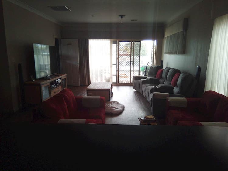 Share house Port Noarlunga, Adelaide 245pw, 4+ bedroom house