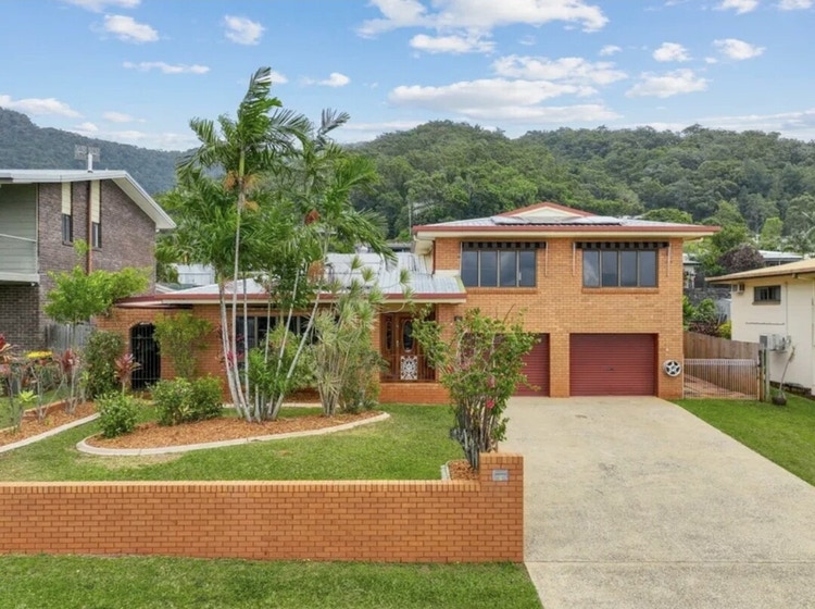 Share house Bayview Heights, Cairns Region 375pw, 4+ bedroom house