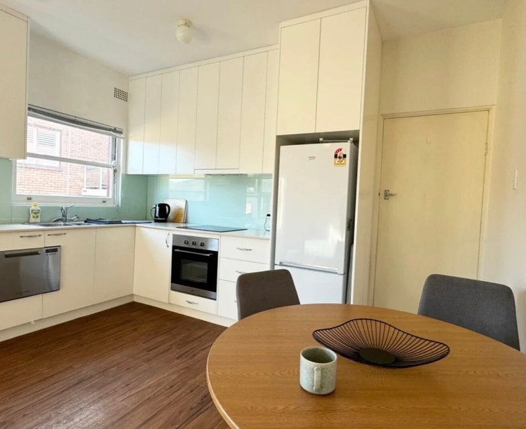 Share house Queenscliff, Sydney | $455pw, 2 bedroom apartment ...