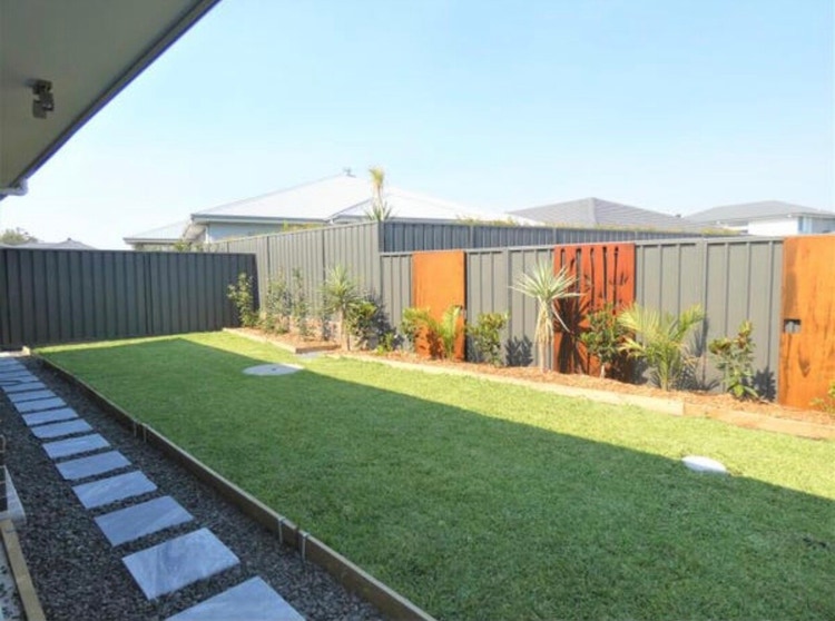 Share house Fern Bay, Newcastle and Lake Macquarie 300pw, 2 bedroom