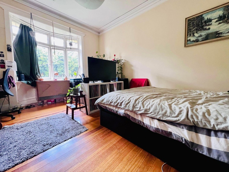 Share house Brunswick, Melbourne 190pw, 4+ bedroom house