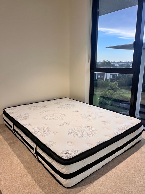 Share house Benowa, Gold Coast 575pw, 3 bedroom apartment