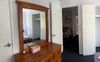 Queen bed in fully furnished room, built in robes