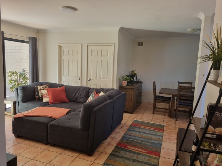 Share house Lathlain, Perth 200pw, 3 bedroom house FlatmateFinders