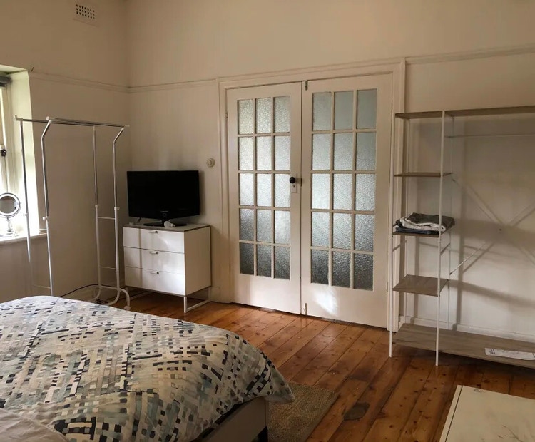 Share house Balaclava, Melbourne 355pw, 3 bedroom house