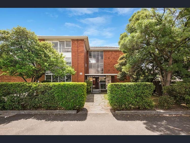 One bedroom apartment Fitzroy North, Melbourne 350pw, 1 bedder