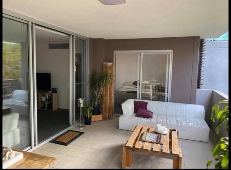 Share house West End, Brisbane 185pw, 3 bedroom apartment