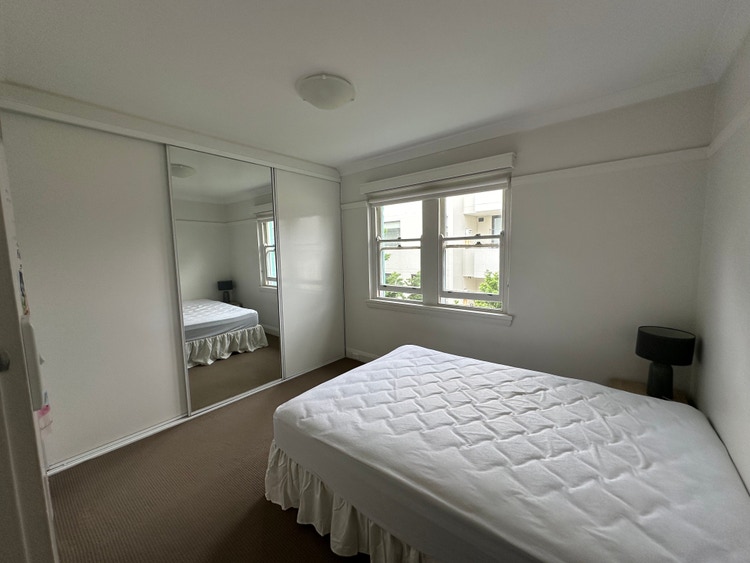 One bedroom apartment Bondi Beach, Sydney 775pw, 1 bedder/studio