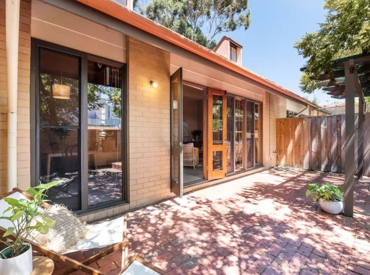 Share house Nedlands, Perth 200pw, 3 bedroom apartment