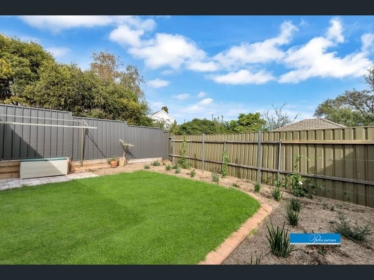 Share house St Adelaide 365pw, 4+ bedroom house
