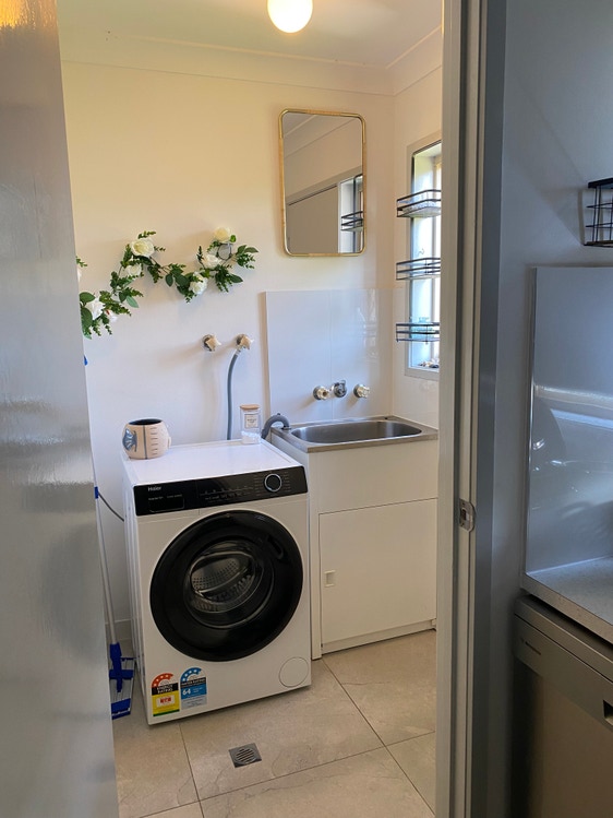 Share house Labrador, Gold Coast 280pw, 3 bedroom apartment