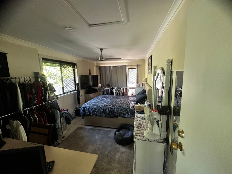 Share house Ashmore, Gold Coast 350pw, 3 bedroom house