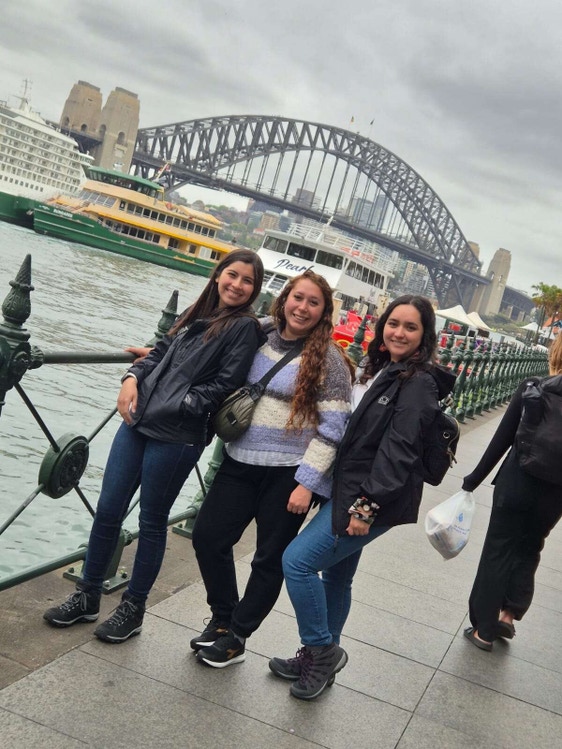 Natalia Bravo, Female (str), 25 to 30 yrs Looking in Sydney