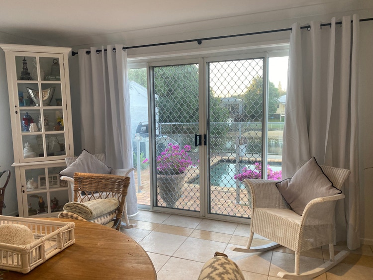 Share house Broadbeach Waters, Gold Coast 475pw, 4+ bedroom house