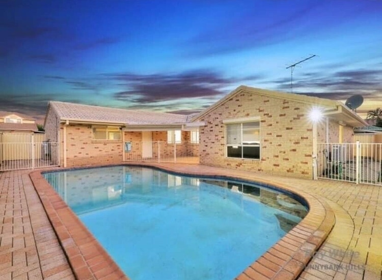 Share house Tingalpa, Brisbane 400pw, 4+ bedroom house