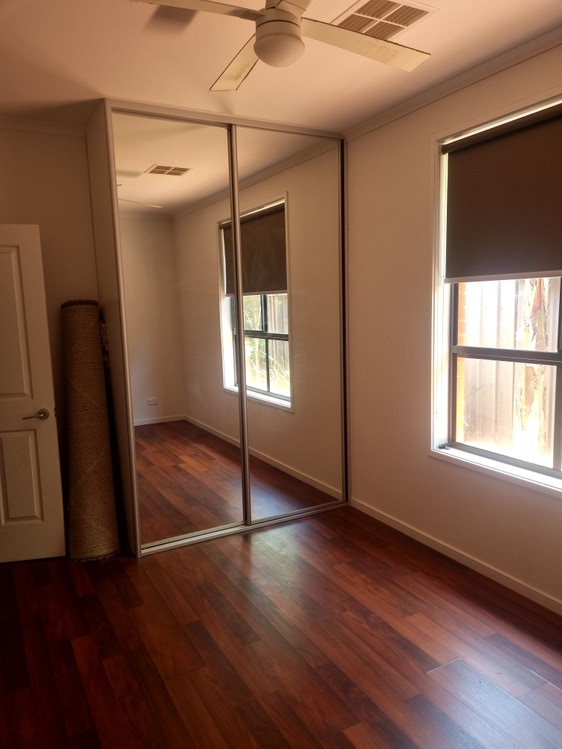 Share house Largs North, Adelaide 200pw, 3 bedroom house