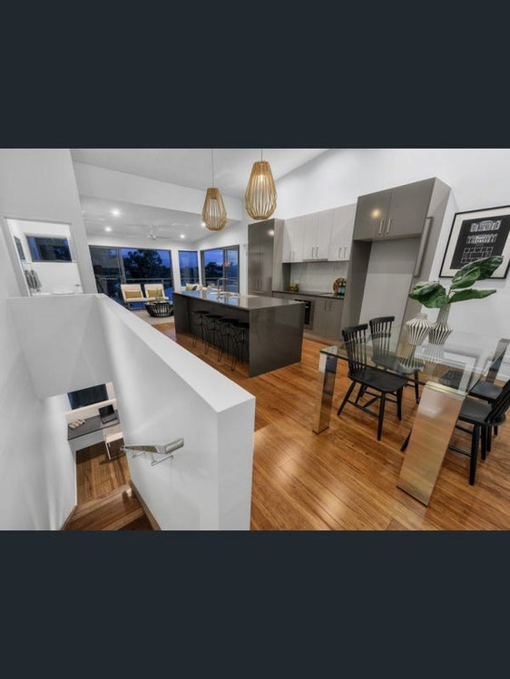 Share house Norman Park, Brisbane 250pw, 2 bedroom house