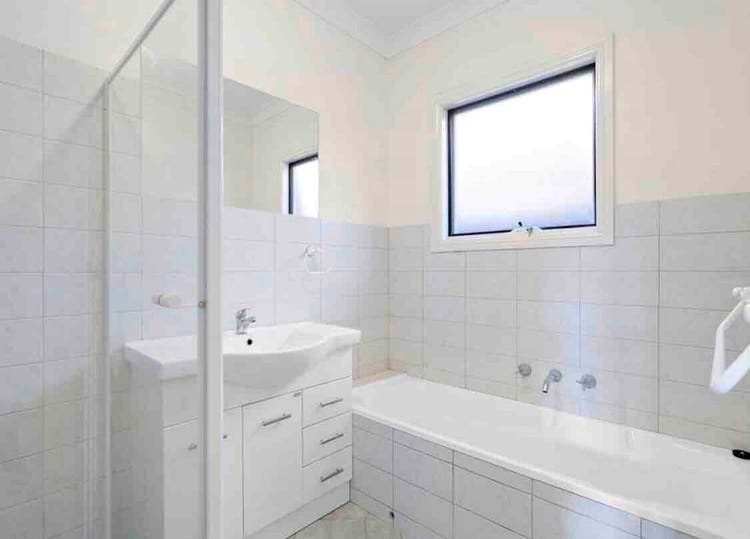 Share house North Brighton, Adelaide 135pw, 3 bedroom house