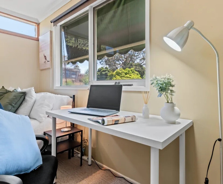 Share house Glen Waverley, Melbourne 249pw, 4+ bedroom house