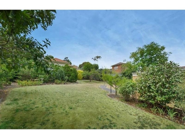 Share house Box Hill South, Melbourne 200pw, 4+ bedroom house
