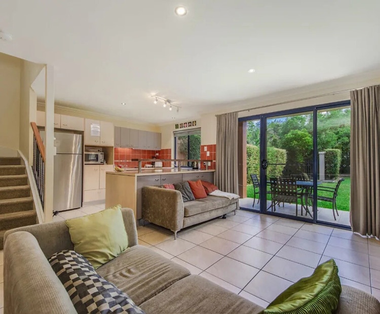 Share house Robina, Gold Coast 305pw, 4+ bedroom house