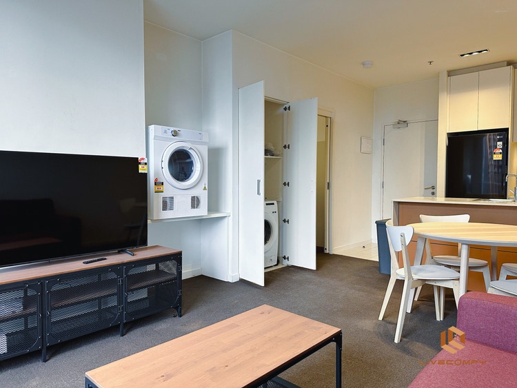 Share house Melbourne CBD, Melbourne 345pw, 2 bedroom apartment