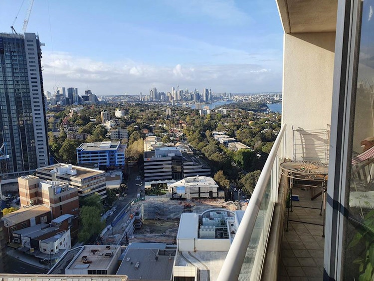 Share house St Leonards, Sydney 300pw, 3 bedroom apartment