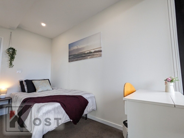 Share house Maribyrnong, Melbourne 250pw, 3 bedroom apartment