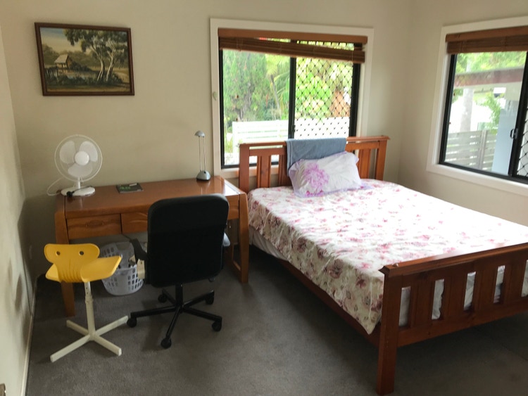 Share house Labrador, Gold Coast 225pw, 3 bedroom house