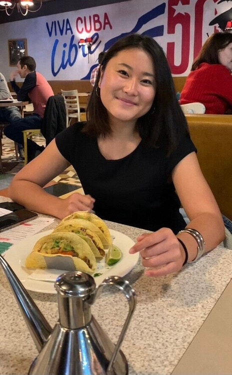 Rena, Woman (str), 18 to 24 yrs Looking in Cairns Region