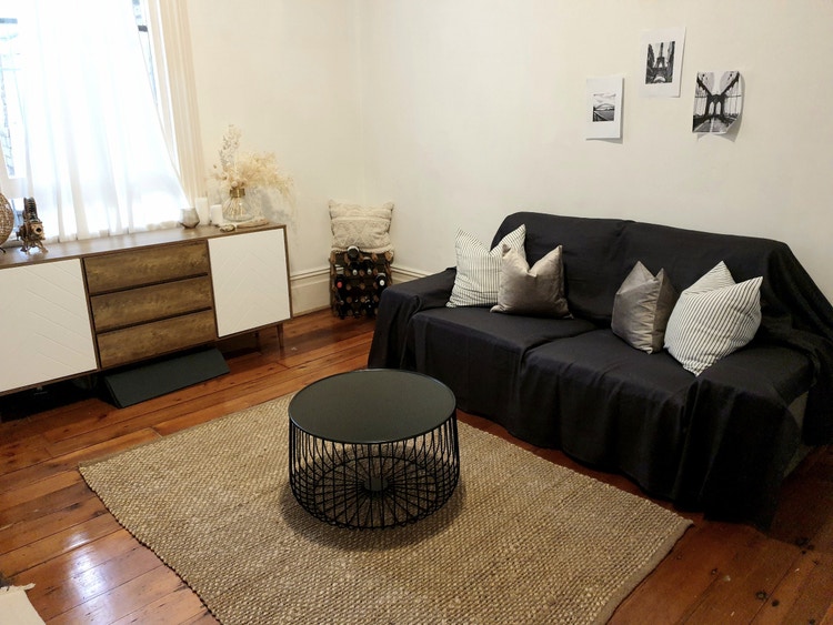 One bedroom apartment Stanmore, Sydney 425pw, 1 bedder/studio