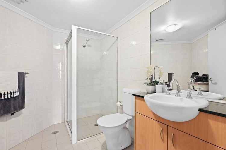 Share house Leichhardt, Sydney 308pw, 2 bedroom apartment