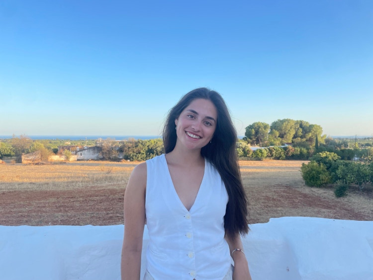 Jalini, 18 – 24 yrs - Looking in Sydney - Inner West | FlatmateFinders ...