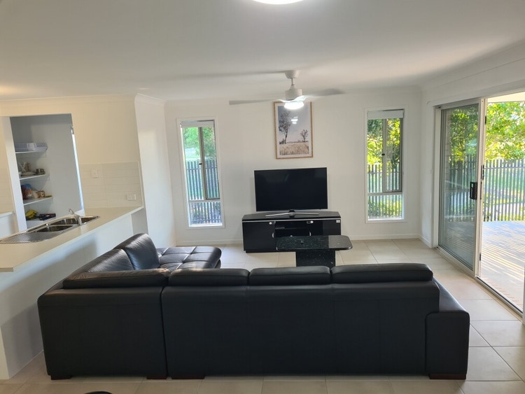 Share house Park Ridge, Brisbane 175pw, 4+ bedroom house