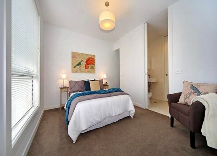 Share house Carnegie, Melbourne 225pw, 2 bedroom apartment